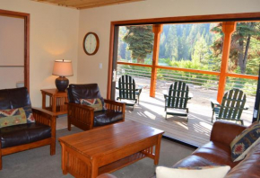 Отель Montecito Sequoia Lodge  Секвойя Нешнел Парк